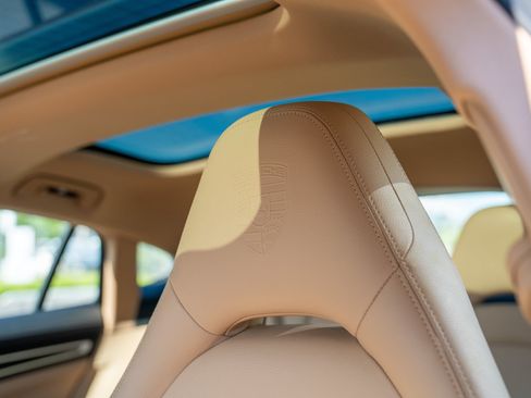 Certified 2023 Porsche Panamera 4 AWD/4WD image 14
