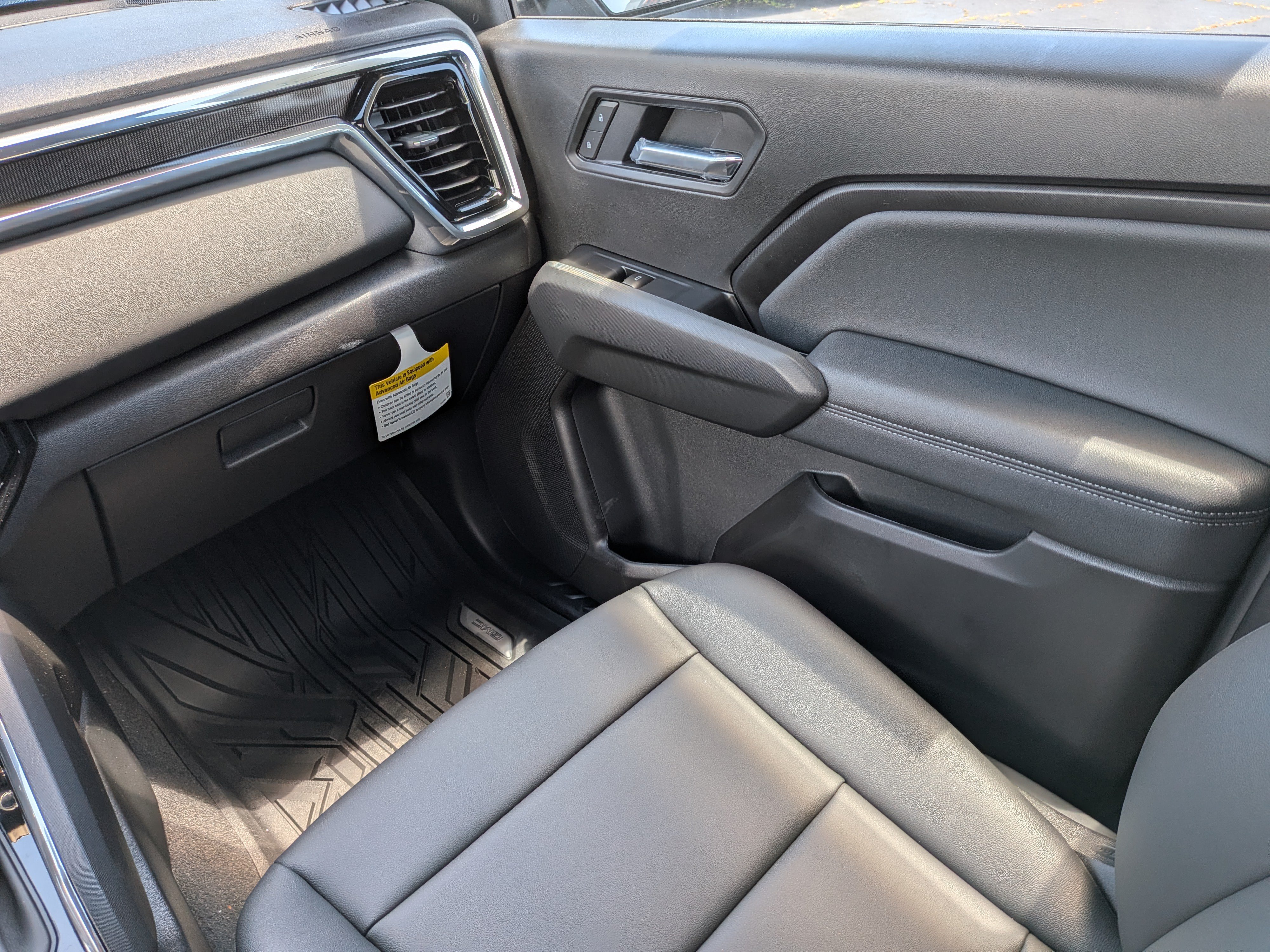 New 2026 GMC Canyon Elevation w/ Convenience Package RWD image 16
