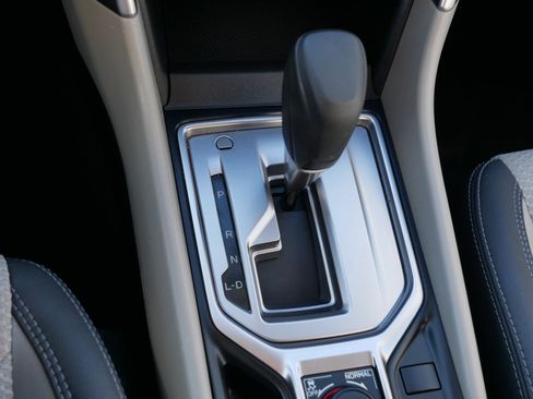 Used 2021 Subaru Forester Premium image 24