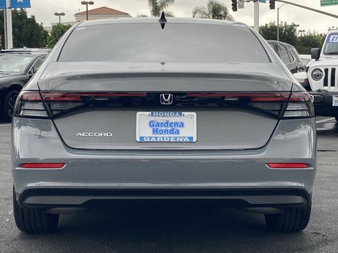 Used 2025 Honda Accord SE image 5