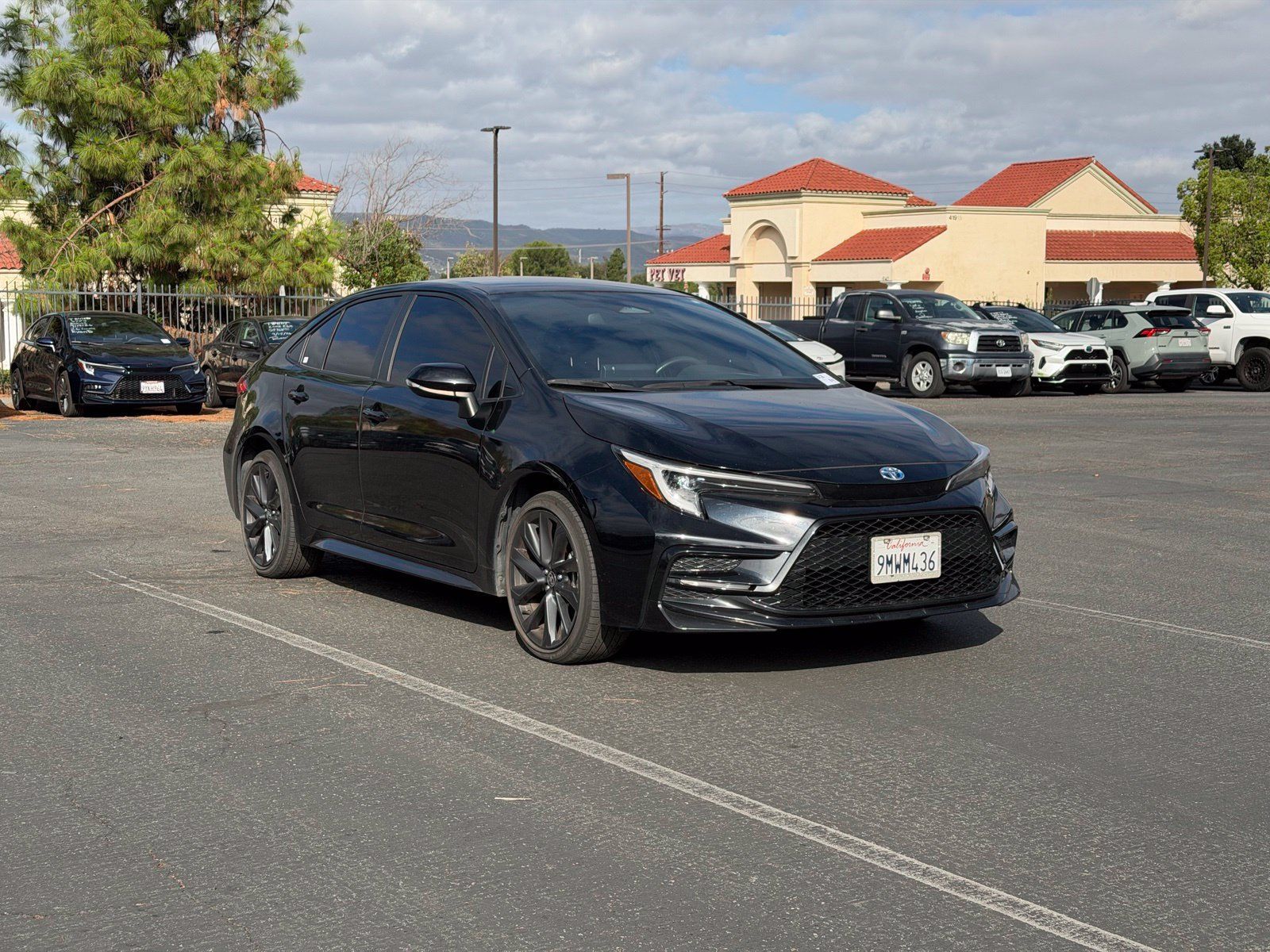 Certified 2024 Toyota Corolla SE FWD image 3