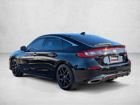 Used 2024 Honda Civic Sport Touring image 8