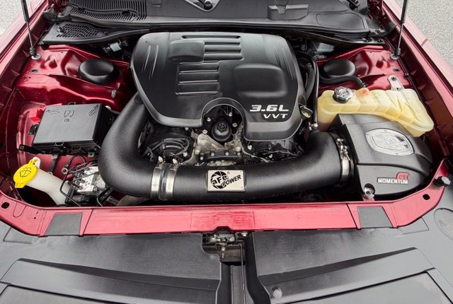 Used 2022 Dodge Challenger GT w/ Plus Package AWD/4WD image 18