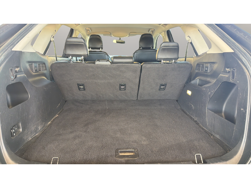 Used 2017 Ford Edge SEL w/ Equipment Group 201A FWD image 8