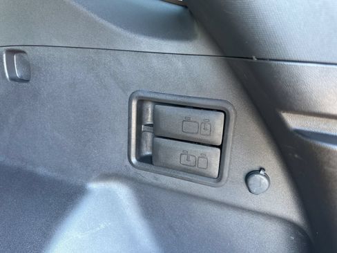 Used 2024 Chevrolet Equinox RS AWD/4WD image 15