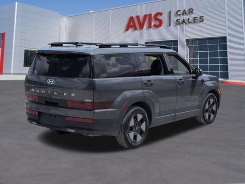 Used 2025 Hyundai Santa Fe SEL FWD image 6