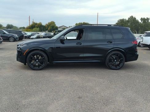 Used 2026 BMW X7 xDrive40i w/ M Sport Package AWD/4WD image 8