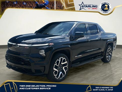 Certified 2025 Chevrolet Silverado EV RST AWD/4WD image 1