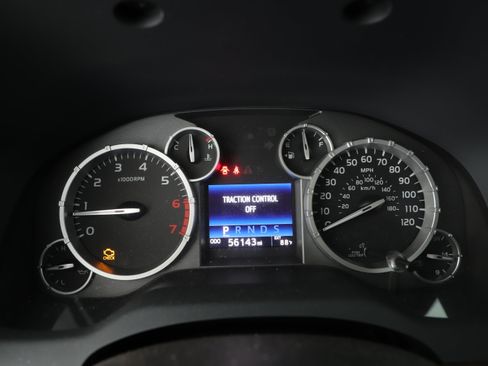 Used 2015 Toyota Tundra Limited AWD/4WD image 15