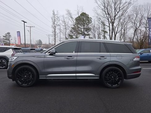 Used 2021 Lincoln Aviator Reserve w/ Equipment Group 208A image 2