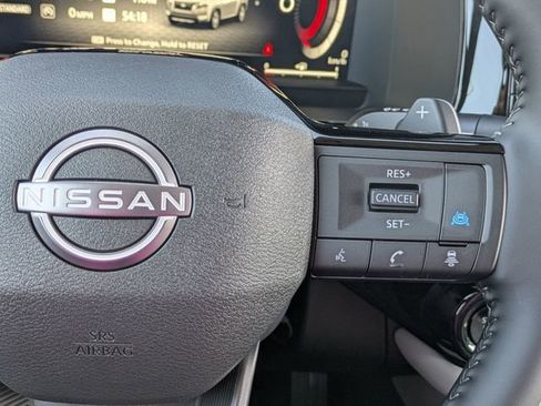 New 2026 Nissan Pathfinder SL image 36