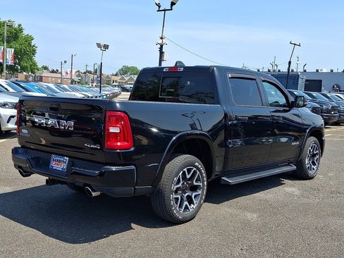 Used 2025 RAM 1500 Laramie w/ Sport Appearance Package AWD/4WD image 6