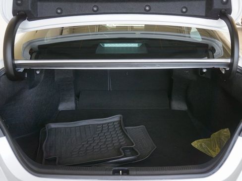 Certified 2023 Toyota Camry XLE image 18