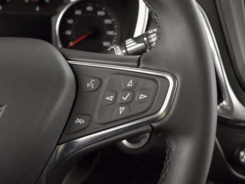 Used 2023 Chevrolet Equinox LT w/ Driver Convenience Package image 27