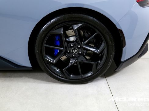 Used 2023 Maserati MC20 Spyder image 29