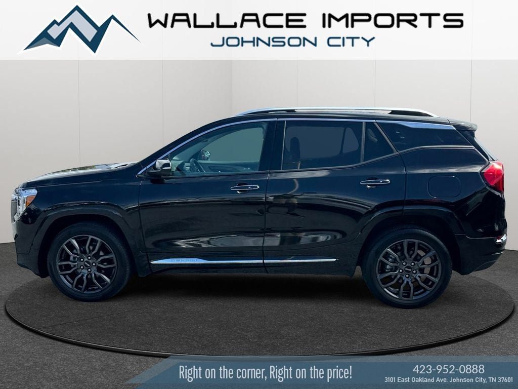 Used 2024 GMC Terrain Denali w/ Black Diamond Edition AWD/4WD image 1