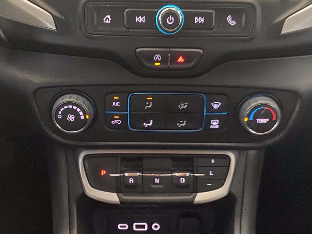 Used 2023 GMC Terrain SLE FWD image 17