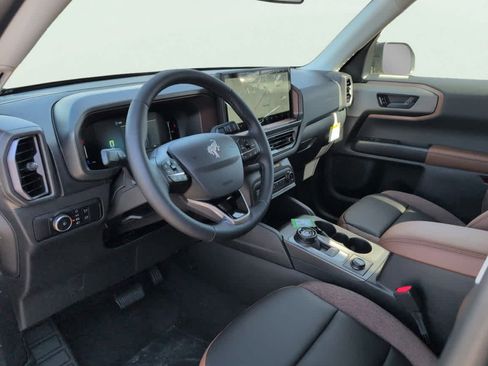 New 2026 Ford Bronco Sport Outer Banks AWD/4WD image 8