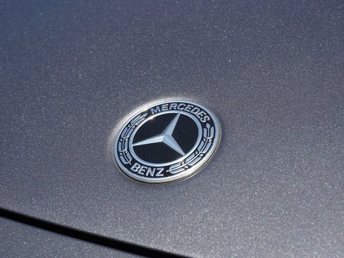 Certified 2025 Mercedes-Benz GLB 250 image 9