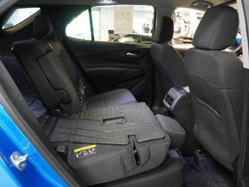 Used 2024 Chevrolet Equinox LT w/ LPO, Floor Liner Package FWD image 34
