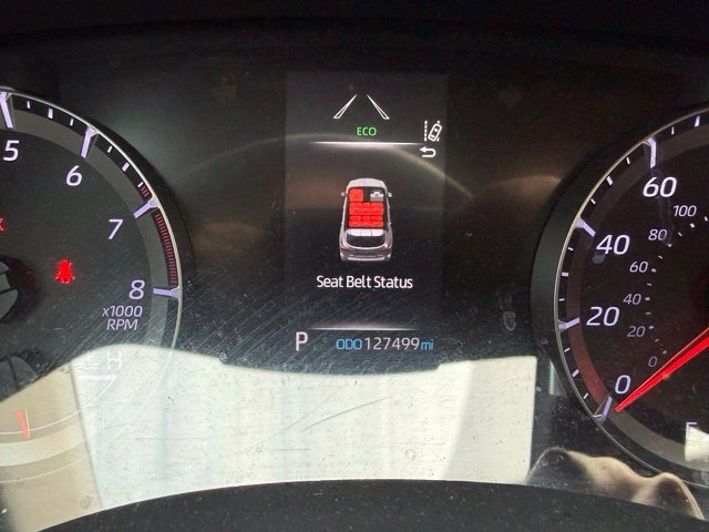 Used 2021 Toyota Highlander LE FWD image 13