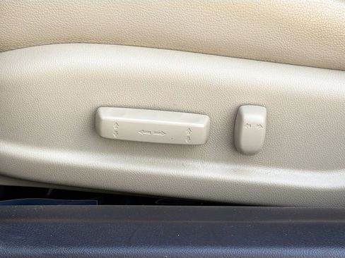 Used 2018 Acura ILX Base image 25