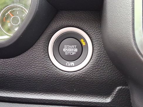 Certified 2025 RAM 1500 Big Horn image 23