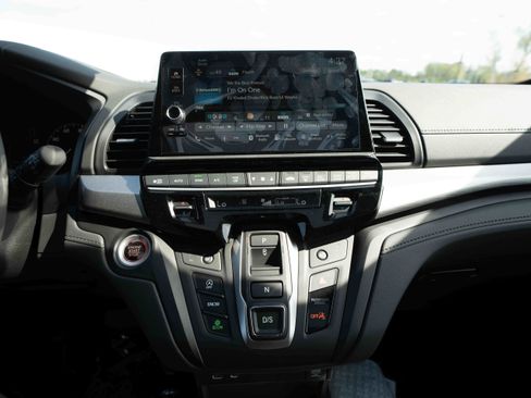 New 2026 Honda Odyssey Sport-L image 17
