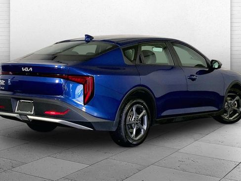 Certified 2025 Kia K4 FWD image 13