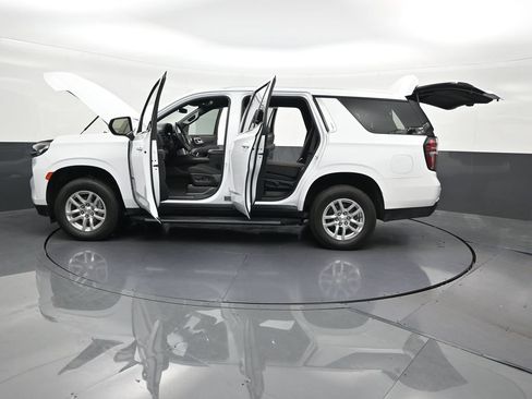Used 2024 Chevrolet Tahoe LS RWD image 34