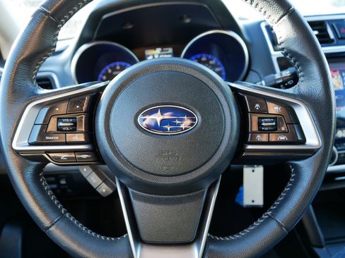 Used 2019 Subaru Outback 2.5i Premium image 25