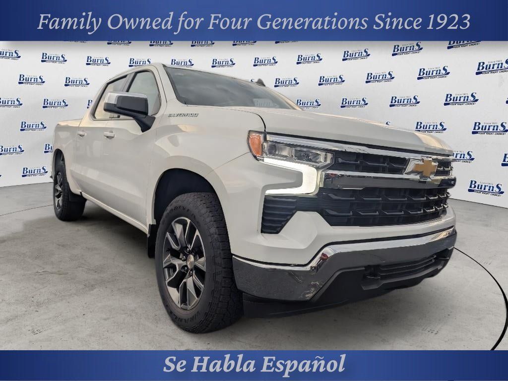 Used 2024 Chevrolet Silverado 1500 LT AWD/4WD image 1