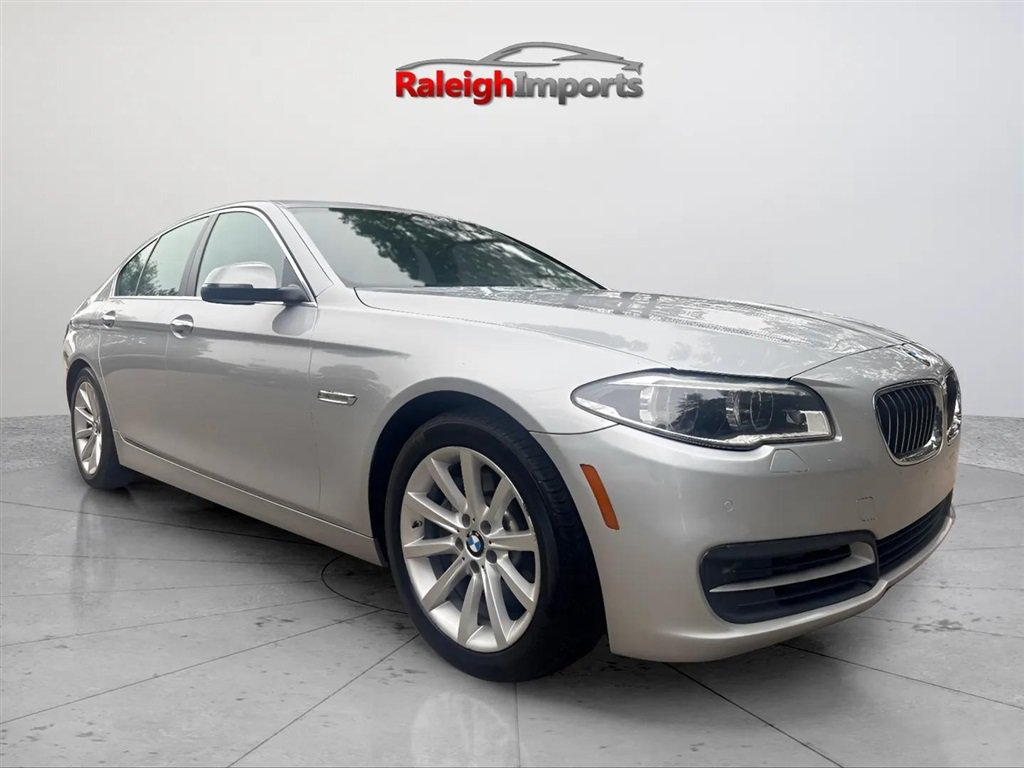 Used 2014 BMW 535i xDrive Sedan AWD/4WD image 9
