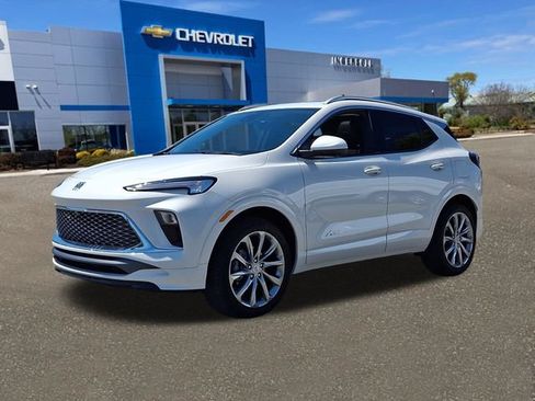 Used 2026 Buick Encore GX Avenir w/ Avenir Technology Package AWD/4WD image 33