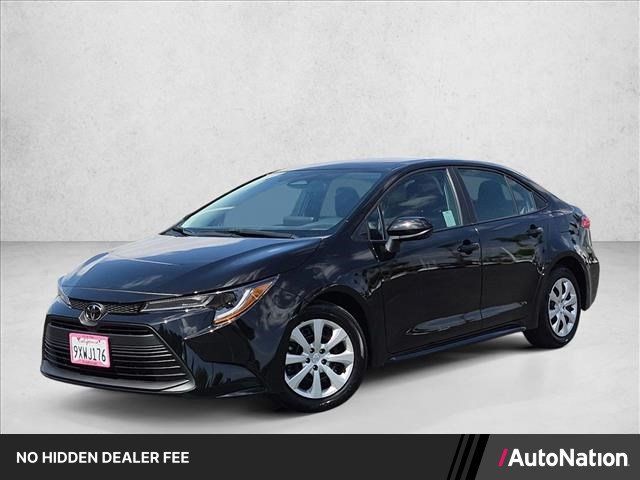 Certified 2026 Toyota Corolla LE w/ Carpet Mat Package (TMS) FWD image 1