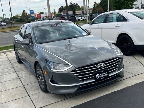 Used 2023 Hyundai Sonata Limited FWD image 5