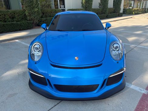 Used 2016 Porsche 911 GT3 RS RWD image 2
