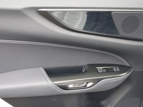 Used 2024 Lexus NX 350h AWD image 36