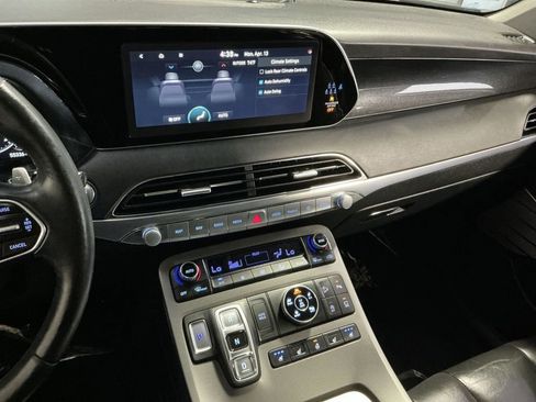 Used 2022 Hyundai Palisade Limited image 22