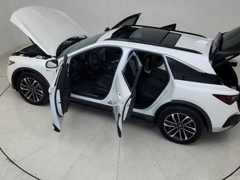 Used 2024 Acura ZDX A-Spec image 83