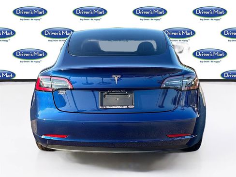 Used 2021 Tesla Model 3 Standard Range Plus image 7