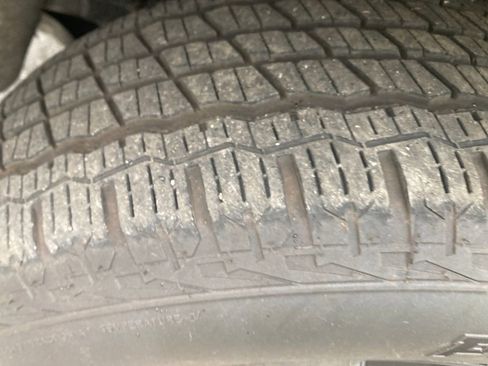 Used 2018 Chevrolet Silverado 1500 LT w/ All Star Edition image 32