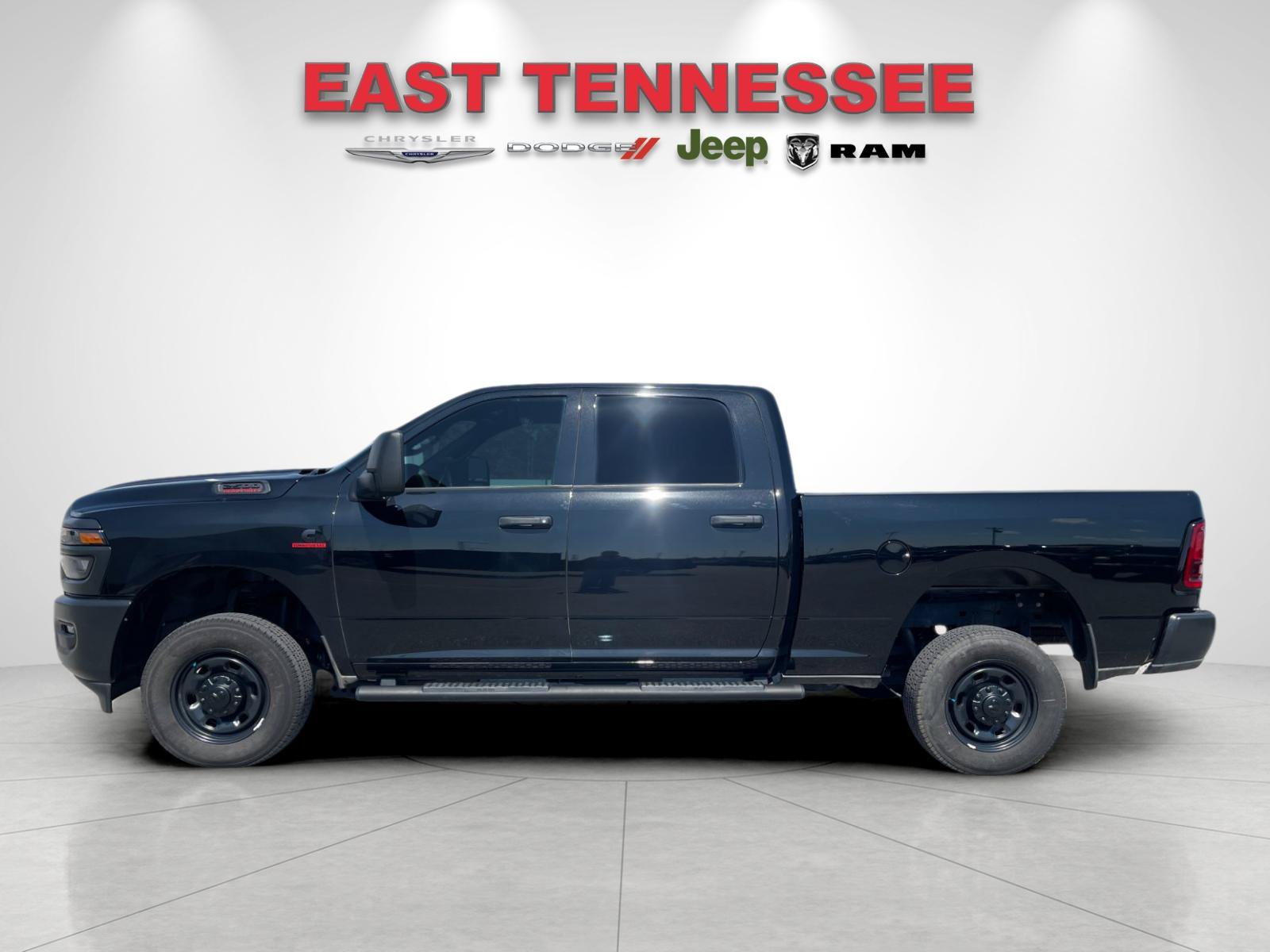 Used 2025 RAM 2500 Tradesman AWD/4WD image 6