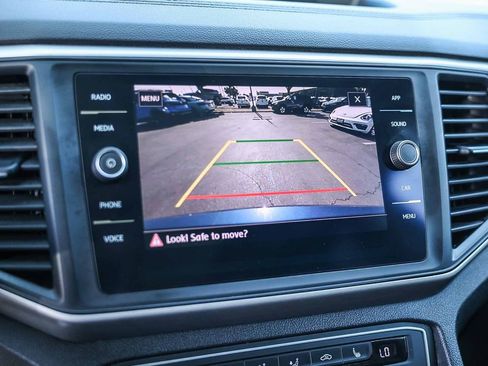 Used 2020 Volkswagen Atlas SE w/ Panoramic Sunroof Package image 34