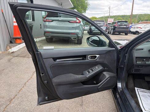 Used 2024 Honda Civic EX image 16