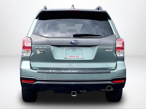 Used 2017 Subaru Forester 2.5i Limited w/ Popular Package #1 AWD/4WD image 4