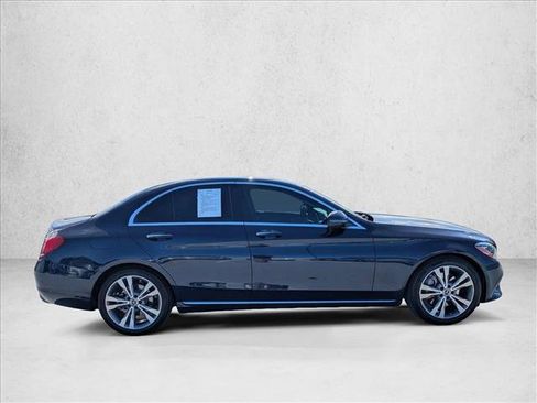 Used 2021 Mercedes-Benz C 300 Sedan image 4