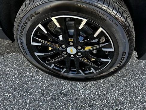 New 2026 Chevrolet Traverse LT w/ Sun and Wheel Package image 13