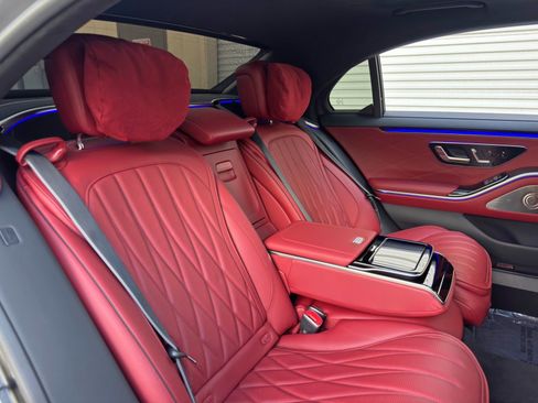 Used 2025 Mercedes-Benz S 63 AMG S image 53