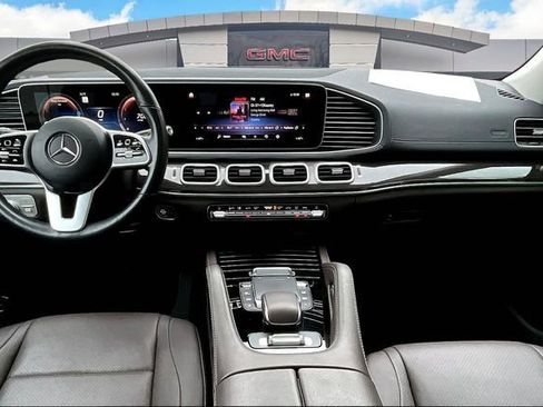 Used 2021 Mercedes-Benz GLS 450 4MATIC image 13